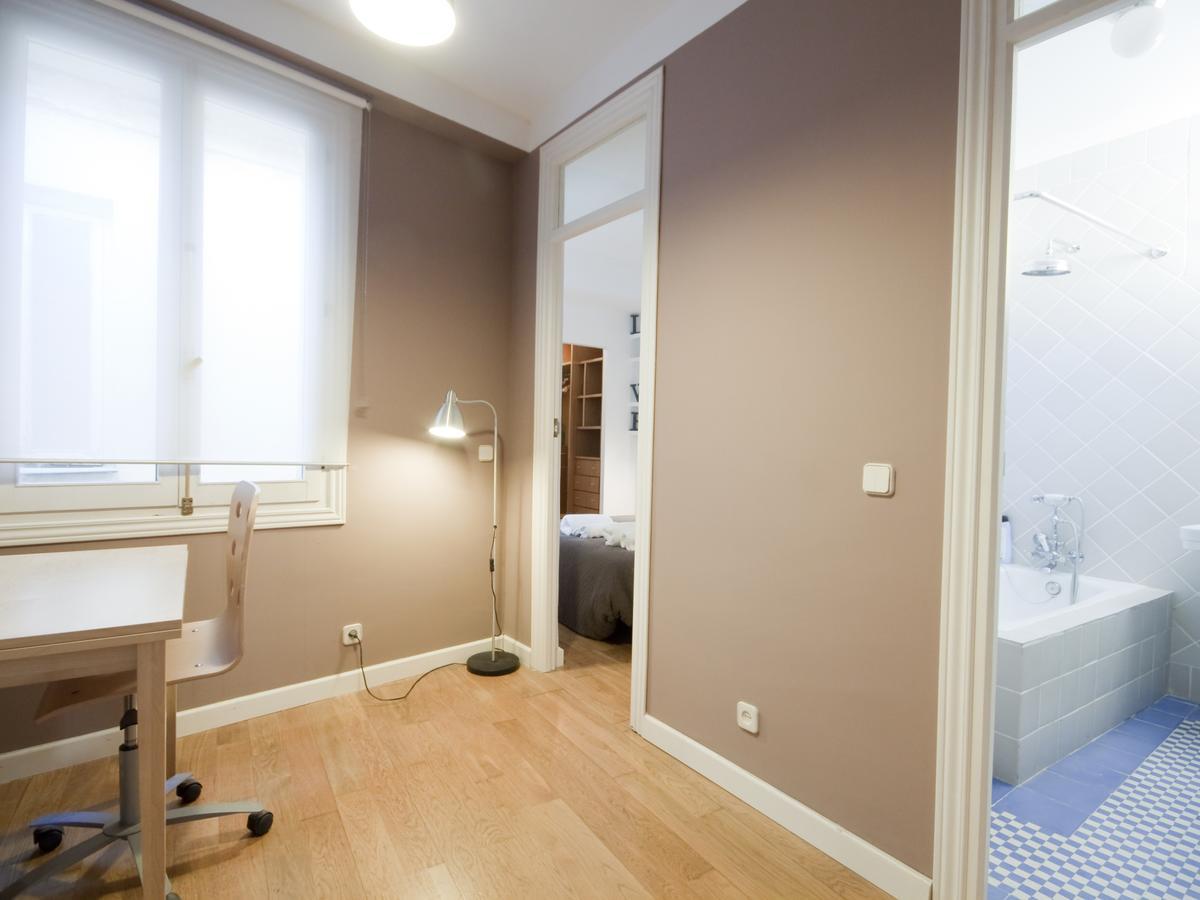 Precioso Apartamento En La Latina Palacio Real Madrid Bagian luar foto