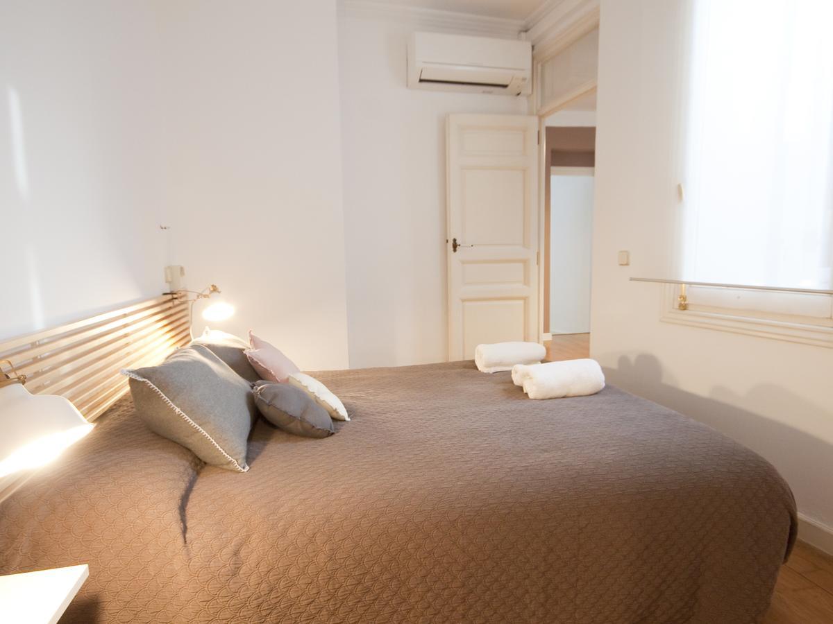 Precioso Apartamento En La Latina Palacio Real Madrid Bagian luar foto